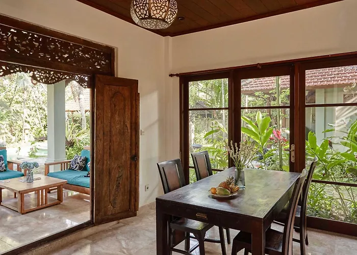 カントリーハウス The Pause - Soca 1